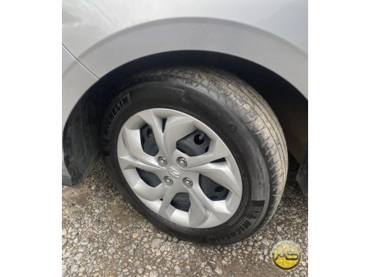 HYUNDAI HB20 - foto 3