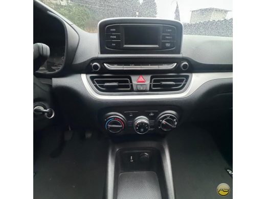 HYUNDAI HB20 - foto 8