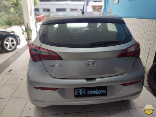HYUNDAI HB20 - foto 2