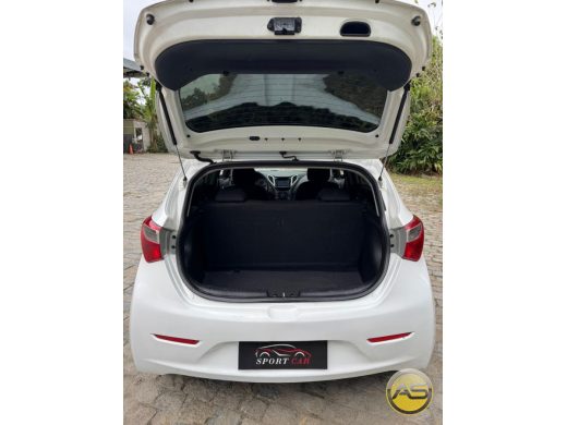 HYUNDAI HB20 - foto 5