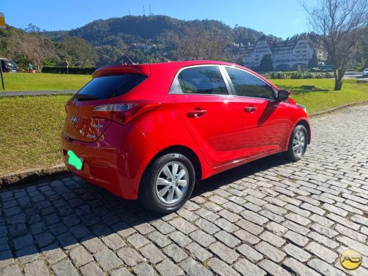HYUNDAI HB20 - foto 4