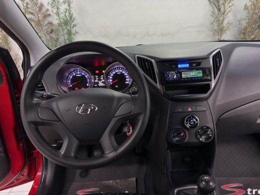 HYUNDAI HB20 - foto 8