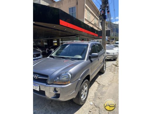 HYUNDAI Tucson - foto 2