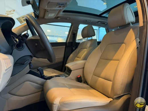 HYUNDAI Tucson - foto 5