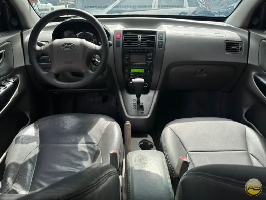 HYUNDAI Tucson - foto 3
