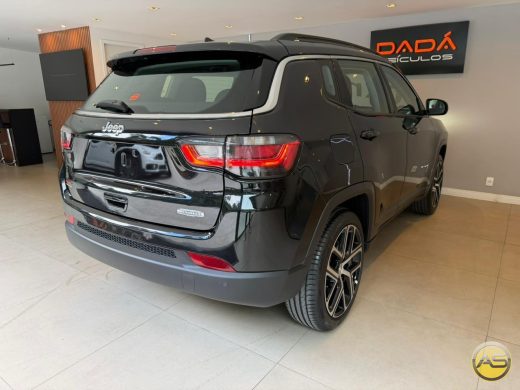 JEEP Compass - foto 2