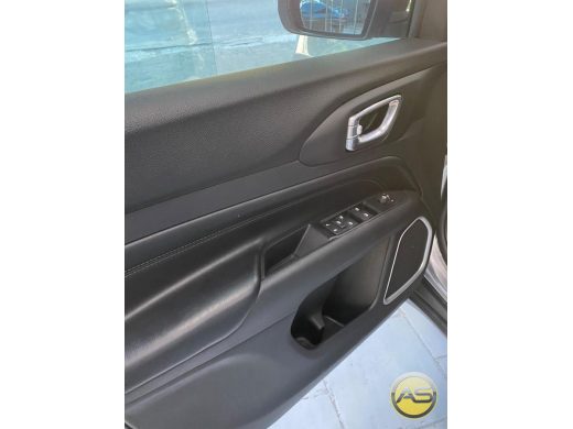 JEEP Compass - foto 8