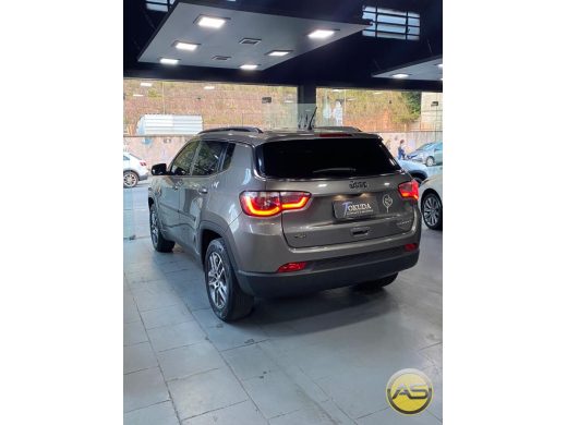 JEEP Compass - foto 3