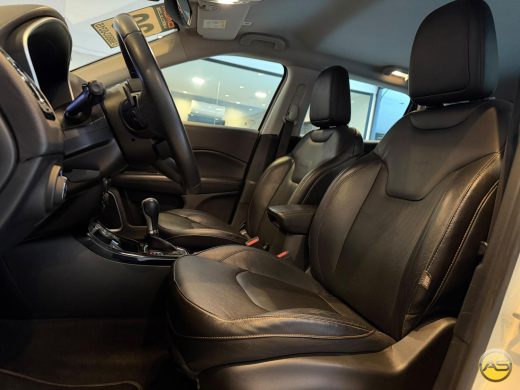 JEEP Compass - foto 3