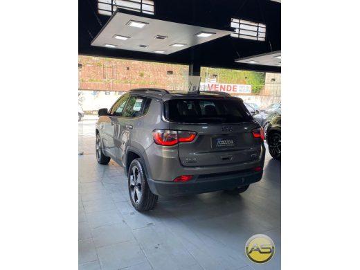 JEEP Compass - foto 3