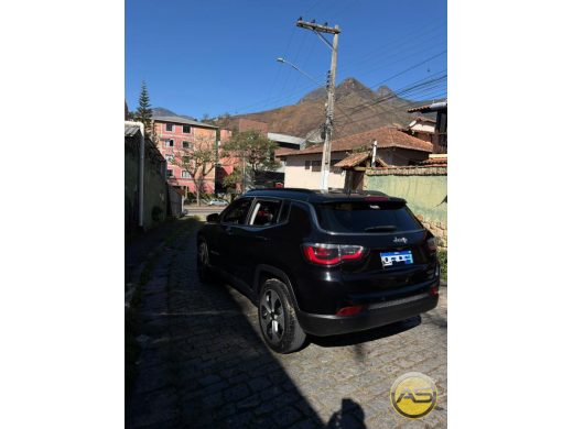 JEEP Compass - foto 3