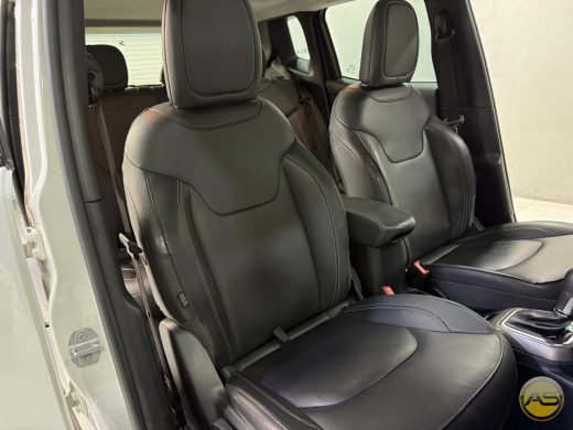JEEP Renegade - foto 7