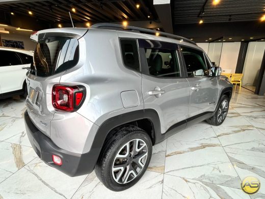 JEEP Renegade - foto 6