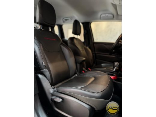 JEEP Renegade - foto 7