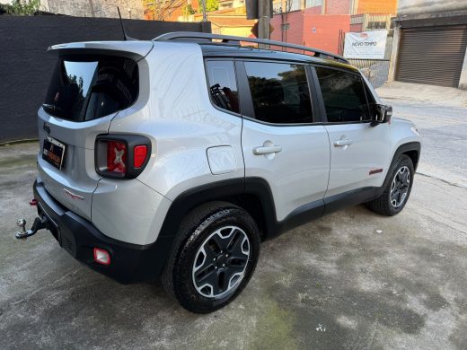 JEEP Renegade - foto 5