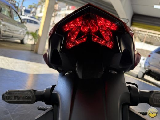 KAWASAKI Z800 - foto 5
