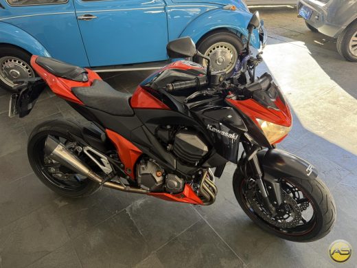 KAWASAKI Z800 - foto 7