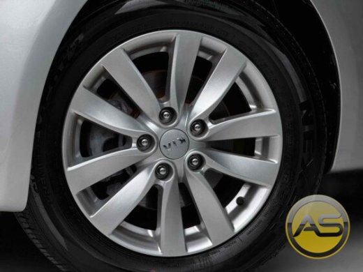 KIA Cerato - foto 3