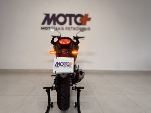 HONDA CB 300 F TWISTER - foto 4