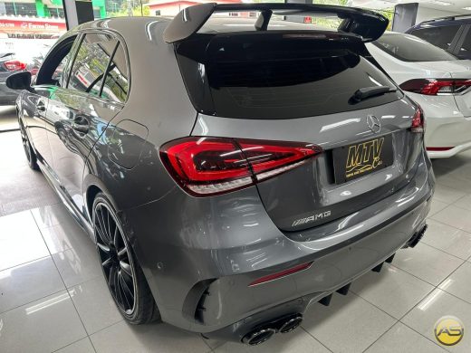 MERCEDES-BENZ A 35 AMG - foto 2