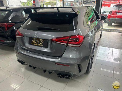 MERCEDES-BENZ A 35 AMG - foto 8