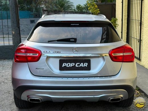 MERCEDES-BENZ GLA 200 - foto 4