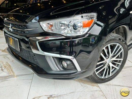 MITSUBISHI ASX - foto 2