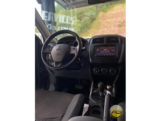 MITSUBISHI ASX - foto 3