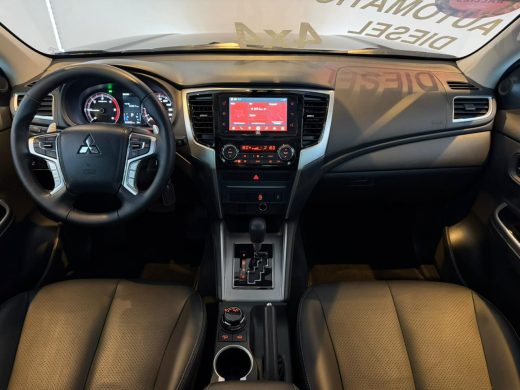 MITSUBISHI L200 Triton - foto 2