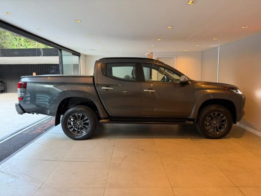 MITSUBISHI L200 Triton - foto 8