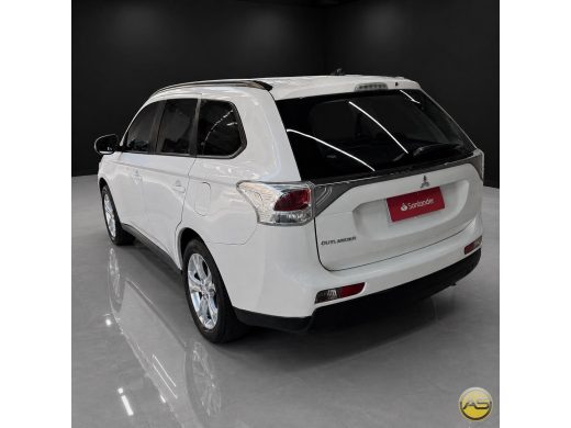 MITSUBISHI Outlander - foto 6