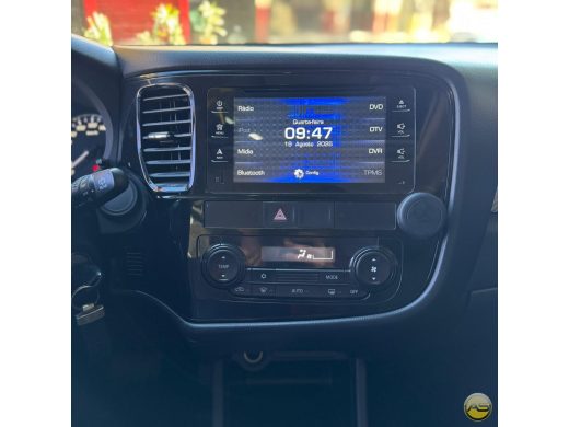 MITSUBISHI Outlander - foto 8