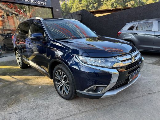 MITSUBISHI Outlander - foto 2