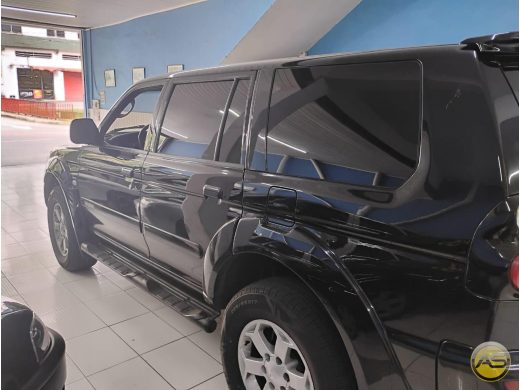 MITSUBISHI Pajero Sport - foto 4