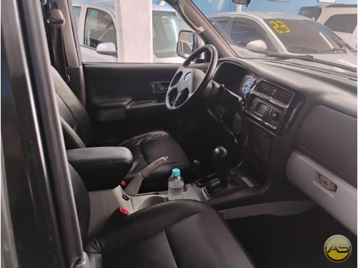 MITSUBISHI Pajero Sport - foto 5