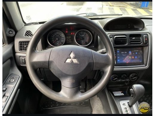 MITSUBISHI Pajero TR4 - foto 5