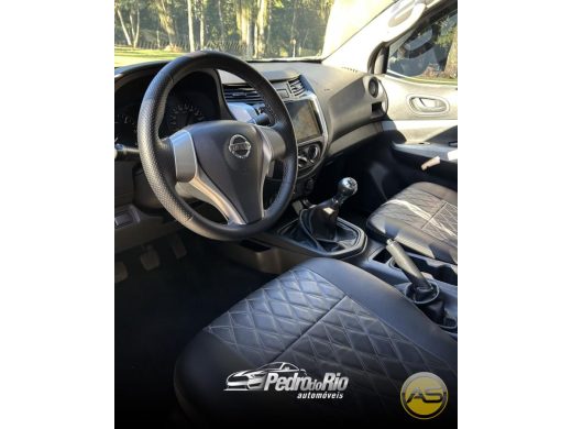 NISSAN Frontier - foto 4