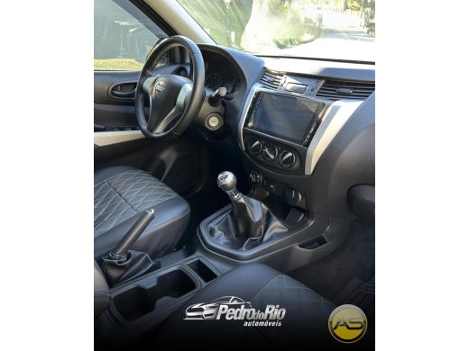 NISSAN Frontier - foto 5