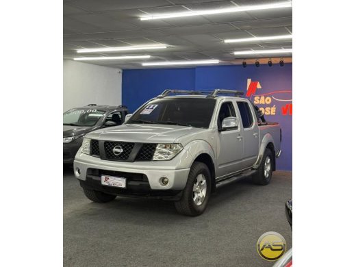 NISSAN Frontier - foto 4