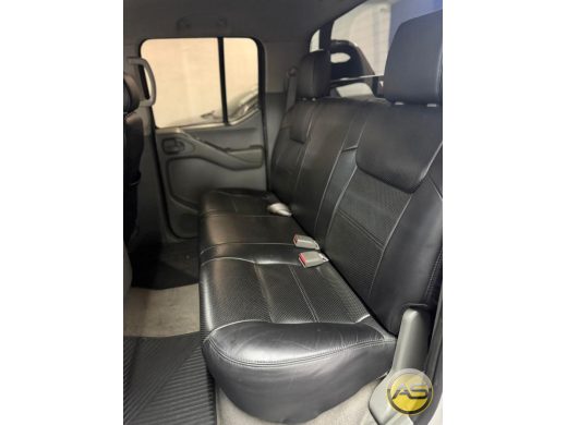 NISSAN Frontier - foto 8