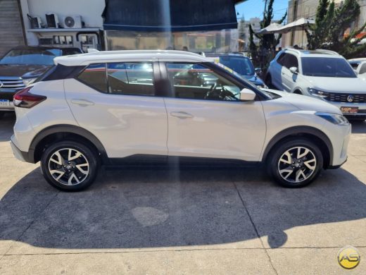NISSAN Kicks - foto 2