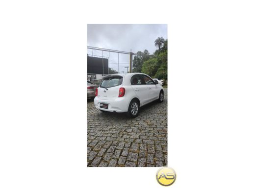 NISSAN March - foto 4