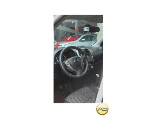 NISSAN March - foto 5