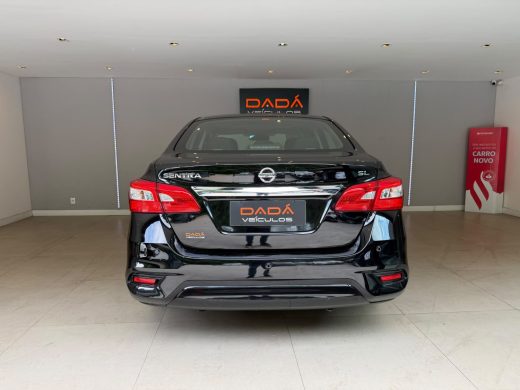NISSAN Sentra - foto 8