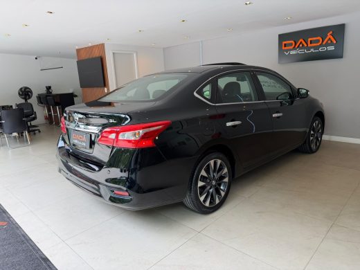NISSAN Sentra - foto 5