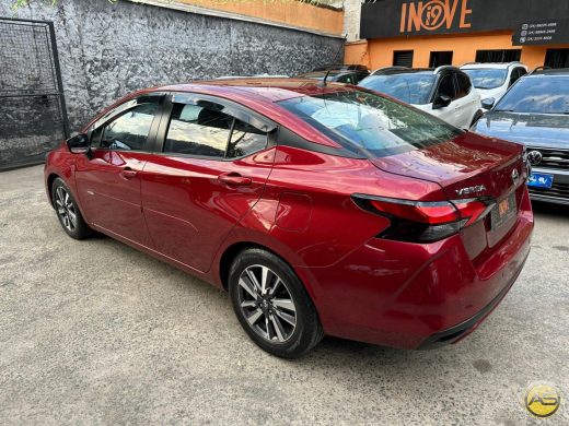 NISSAN Versa - foto 5