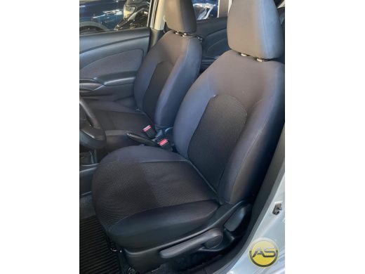 NISSAN Versa - foto 6