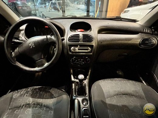 PEUGEOT 206 - foto 5