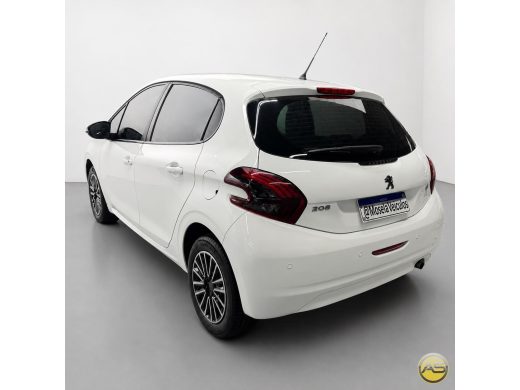 PEUGEOT 208 - foto 4