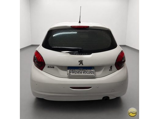 PEUGEOT 208 - foto 5
